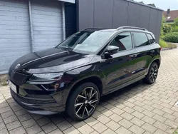 Schwarz Gebraucht 2020 Skoda Karoq SportLine SUV | 24.999 € (Fairer Preis)