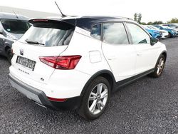 Candy white / dach: schwarz candy white / dach: schwarz Gebraucht 2020 Seat Arona FR SUV | 12.240 € (Fairer Preis)