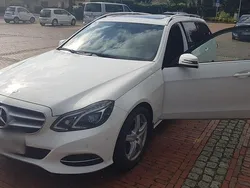 Weiß Gebraucht 2015 Mercedes E200 Avantgarde Kombi | 14.100 € (Superpreis)