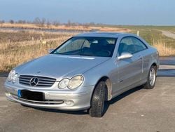 Silber Gebraucht 2002 Mercedes CLK240 Coupé | 3.400 € (Guter Preis)