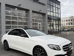 Weiß Gebraucht 2020 Mercedes E220 Limousine | 29.990 € (Superpreis)