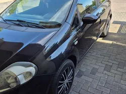 Schwarz Gebraucht 2010 Fiat Punto Evo Racing Kleinwagen | 1.999 € (Fairer Preis)