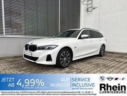 Weiß Gebraucht 2022 BMW 320e Kombi | 28.290 € (Fairer Preis)