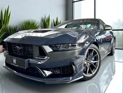 Dunkelblau (blue ember metall) Neu 2024 Ford Mustang Dark Horse Coupé | 69.990 € (Fairer Preis)