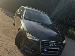 Braun Gebraucht 2013 Audi A3 Attraction Kleinwagen | 8.999 € (Fairer Preis)