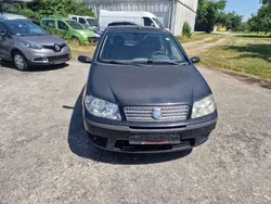Schwarz Gebraucht 2007 Fiat Punto Kleinwagen | 800 €