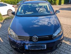 Blau Gebraucht 2013 VW Golf VII Match Kombi | 7.800 € (Fairer Preis)