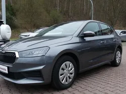 Grau Gebraucht 2023 Skoda Fabia Limousine | 14.990 € (Fairer Preis)