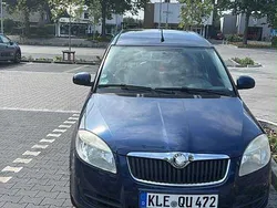 Blau Gebraucht 2008 Skoda Roomster Kombi | 2.700 € (Fairer Preis)