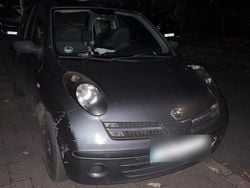 Grau Gebraucht 2006 Nissan Micra Kleinwagen | 800 € (Guter Preis)