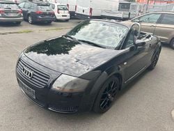 Schwarz Gebraucht 2002 Audi TT Roadster Sport Cabrio | 3.490 € (Etwas zu teuer)