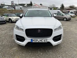 Weiß Gebraucht 2017 Jaguar F-Pace R-Sport SUV | 24.900 € (Fairer Preis)