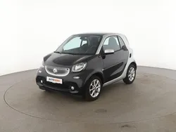 Schwarz Gebraucht 2016 Smart ForTwo Coupé Passion Kleinwagen | 11.730 € (Fairer Preis)