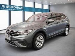 Grau Gebraucht 2023 VW Tiguan Allspace Life SUV | 35.290 € (Superpreis)