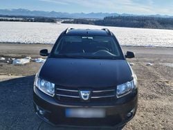 Schwarz Gebraucht 2016 Dacia Logan MCV Kombi | 5.500 € (Superpreis)