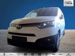 Weiss Gebraucht 2021 Toyota Proace City Van | 15.946 €