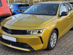Kult gelb Gebraucht 2023 Opel Astra Business Edition Limousine | 17.489 € (Superpreis)