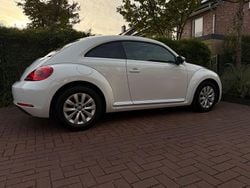 Weiß Gebraucht 2014 VW Beetle Exclusive Limousine | 12.600 € (Guter Preis)