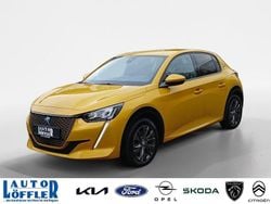 Gelb (metallic) Gebraucht 2021 Peugeot 208 Allure Kleinwagen | 14.992 €