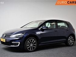 Blau Gebraucht 2019 VW Golf Edition Limousine | 12.440 €