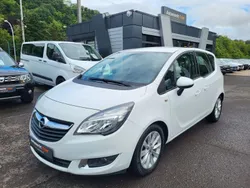 Weiß Gebraucht 2015 Opel Meriva Style Van / Kleinbus | 7.799 € (Fairer Preis)