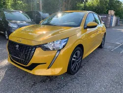 Gelb Gebraucht 2020 Peugeot 208 Allure Kleinwagen | 12.800 € (Guter Preis)
