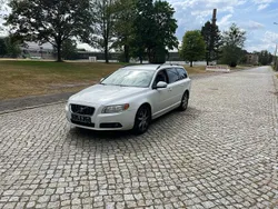 Weiß Gebraucht 2008 Volvo V70 Kombi | 5.555 €