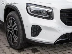 Gebraucht 2025 Mercedes GLB200 SUV | 41.849 € (Fairer Preis)