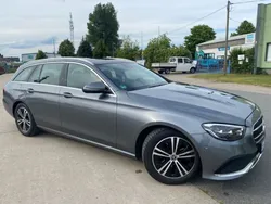 Grau Gebraucht 2022 Mercedes E220 Limousine | 28.300 € (Guter Preis)