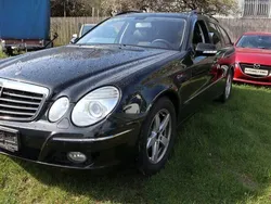 Schwarz Gebraucht 2008 Mercedes E220 Limousine | 2.200 € (Superpreis)