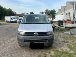 Silber Gebraucht 2014 VW T5 Van | 9.000 €