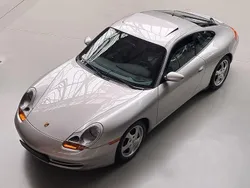 Silber Gebraucht 1998 Porsche 911 Carrera Coupé | 49.980 €