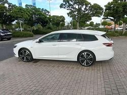 Weiß Gebraucht 2020 Opel Insignia Business Elegance Kombi | 20.000 € (Guter Preis)