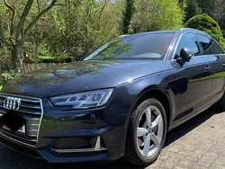 Blau Gebraucht 2019 Audi A4 Kombi | 17.900 € (Teuer)