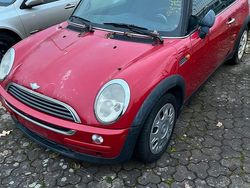 Rot Gebraucht 2003 Mini ONE Kleinwagen | 550 € (Superpreis)