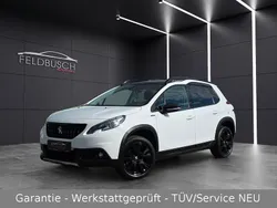 Weiß Gebraucht 2018 Peugeot 2008 Allure SUV | 11.990 € (Fairer Preis)