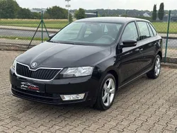 Schwarz Gebraucht 2016 Skoda Rapid Cool Edition Limousine | 10.300 € (Fairer Preis)