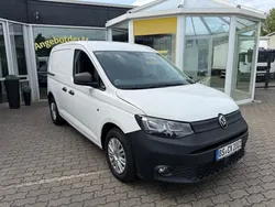 Weiß Gebraucht 2022 VW Caddy Van / Kleinbus | 13.949 € (Guter Preis)