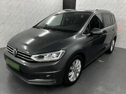 Metallic Gebraucht 2018 VW Touran Highline Van / Kleinbus | 25.770 €