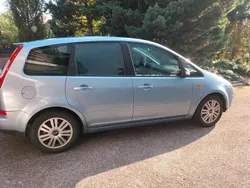 Blau Gebraucht 2005 Ford C-MAX Ghia Van / Kleinbus | 1.990 € (Fairer Preis)
