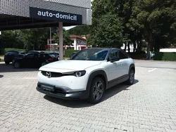 Weiß Gebraucht 2020 Mazda MX30 Edition SUV | 15.990 € (Fairer Preis)