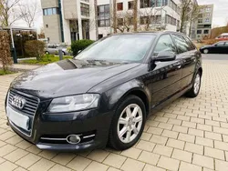 Grau Gebraucht 2013 Audi A3 Ambiente Limousine | 8.990 € (Guter Preis)