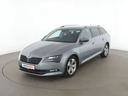 Grau Gebraucht 2019 Skoda Superb Style Kombi | 20.340 € (Fairer Preis)