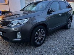 Grau Gebraucht 2013 Kia Sorento Platinum Edition SUV | 12.000 € (Etwas zu teuer)