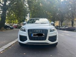 Weiß Gebraucht 2014 Audi Q7 Sport SUV | 22.900 € (Teuer)