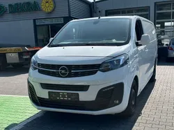 Weiß Gebraucht 2020 Opel Vivaro Edition Van | 11.290 € (Superpreis)