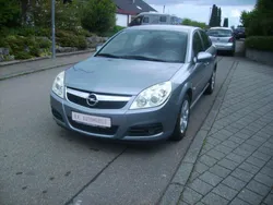 Lichtsilber m2 Gebraucht 2006 Opel Vectra Basis Limousine | 2.450 € (Fairer Preis)