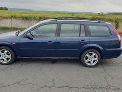 Blau Gebraucht 2001 Ford Mondeo Kombi | 900 € (Fairer Preis)