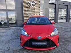 Vulcanorot Gebraucht 2018 Toyota Yaris Hybrid Team Kleinwagen | 13.760 € (Fairer Preis)