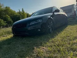 Schwarz Gebraucht 2011 Audi A4 Kombi | 11.000 €